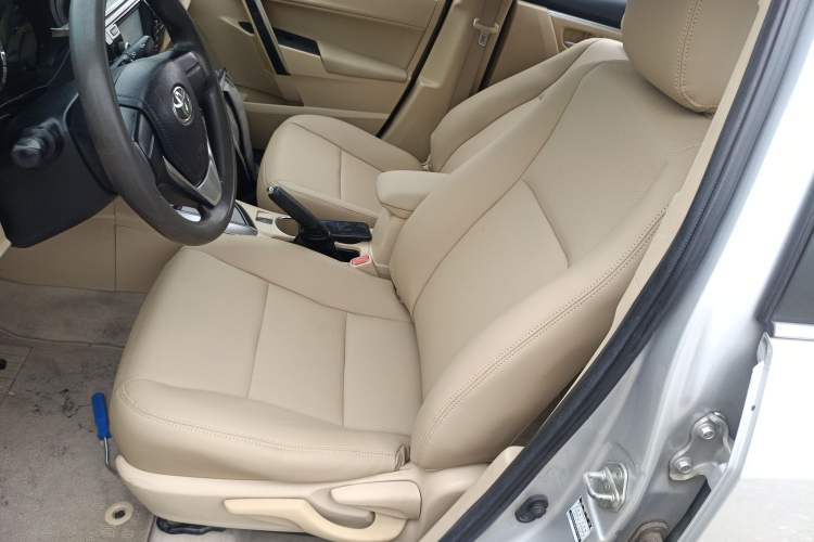 Used Toyota Corolla 2014 1.6L CVT GL-i