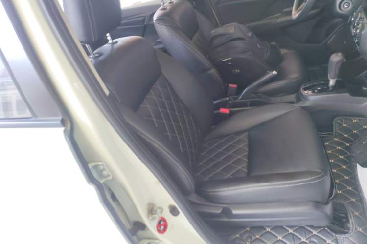 Used Honda Fit 2018 1.5L CVT Comfort Sunroof Version
