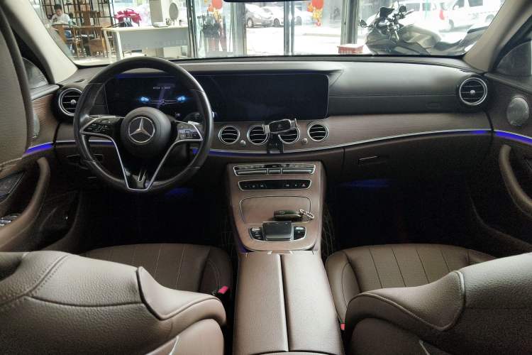 Used Mercedes-Benz E-Class 2021 E 300 L Stylish Model
