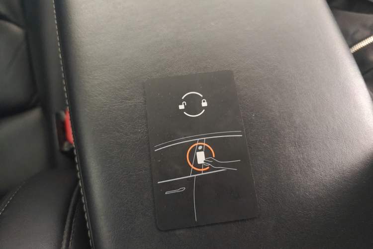 Used Tesla Model 3 2019 Long-Range All-Wheel-Drive Version