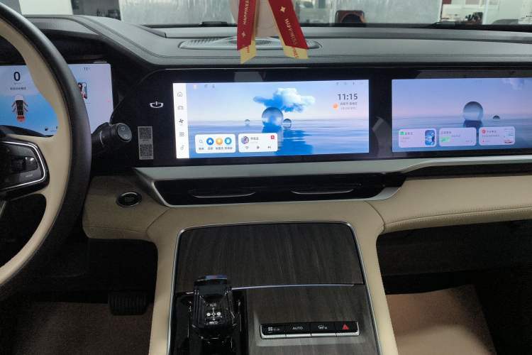 Used Geely Auto Monjaro L 2025 Dongfang Yao 2.0TD Automatic All-Wheel-Drive Wangyue Edition
