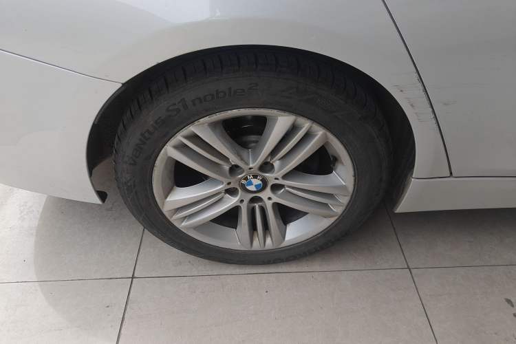 Used BMW 3 Series 2017 320Li Fashion Model
