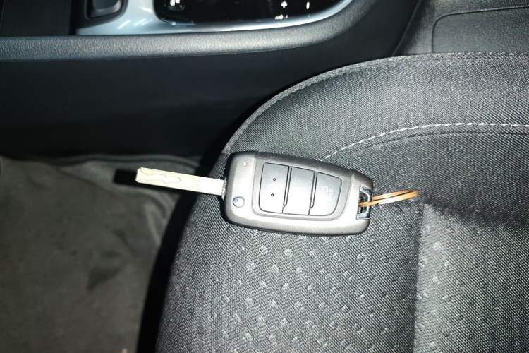 Used Hyundai Celesta 2020 1.6L Automatic GL Enjoyable Edition