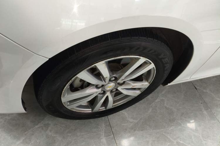 Used Chevrolet Malibu 2016 1.6T Automatic Luxury Edition Exterior 4