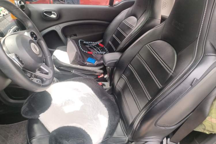 Used smart fortwo 2019 0.9T 66kW Hardtop Wind Power Edition China VI