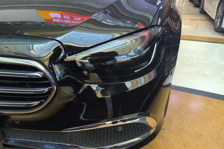 Used Mercedes-Benz E-Class 2022 Updated E 260 L
