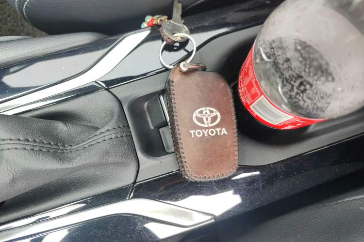 Used Toyota FRONTLANDER 2023 2.0L Smart Electric Hybrid Dual-Engine Luxury Edition
