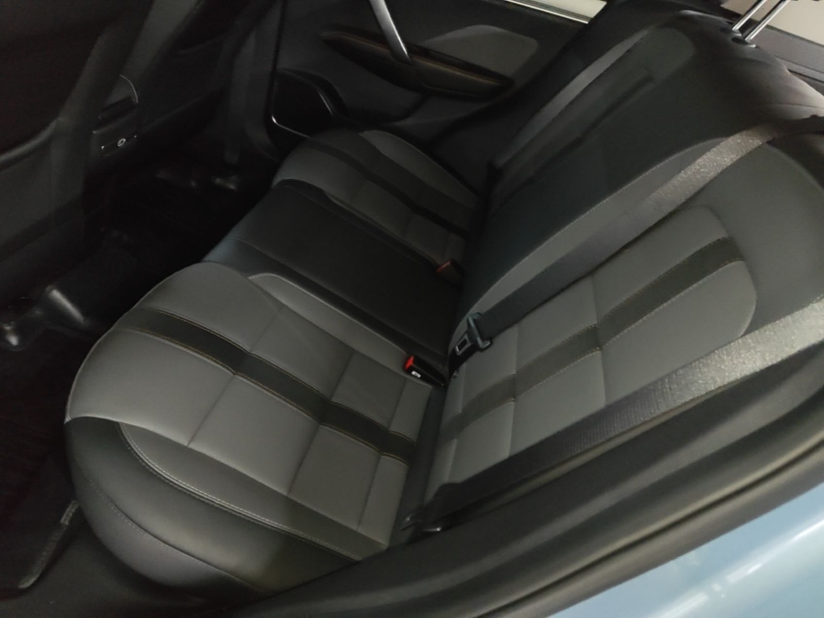 Geely Auto Coolray 2024 1.5T DCT Longteng Edition — снимка 20