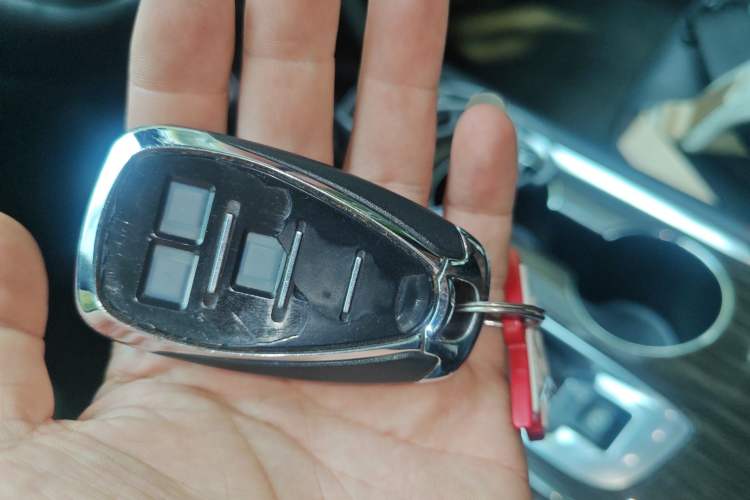 Used Chevrolet Malibu XL 2019 Redline 550T Automatic Smart Edition Interior 1