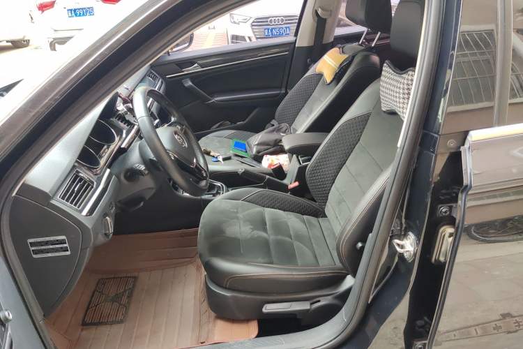 Used Volkswagen C-TREK 2017 230TSI DSG Luxury Model