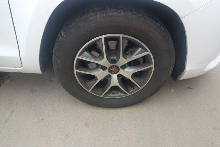 Used BYD Song 2016 GaiShi Edition 1.5TID Automatic Elite Model
