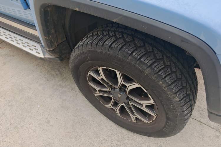 Used BAIC Off-Road BJ40 2023 2.0T Automatic Four-Wheel Drive Urban Hunter Edition Chivalrous Type