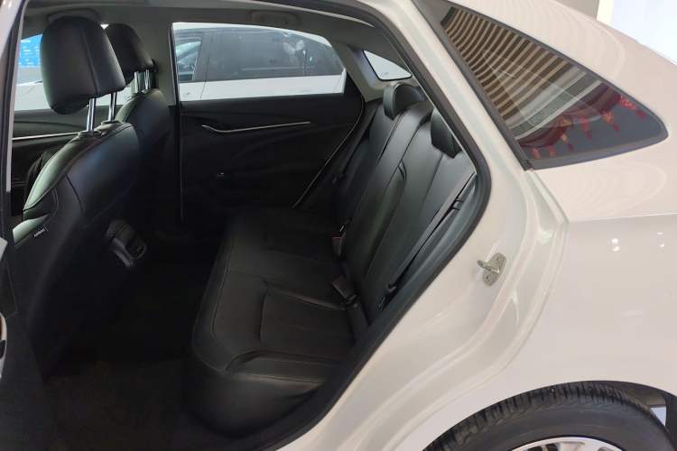 Used Buick GT 2021 1.3T Automatic Mild Hybrid Elite Version Left Rear Seat