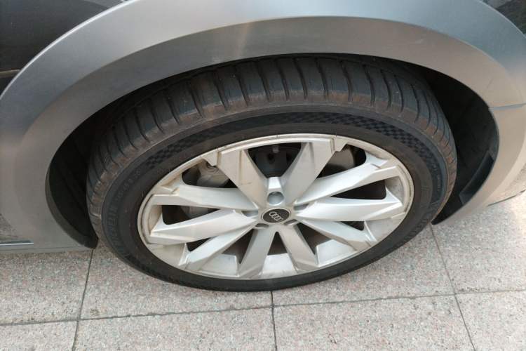 Used Audi A6 2022 allroad quattro Explorer 55 TFSI Prestige Off-Road Model
