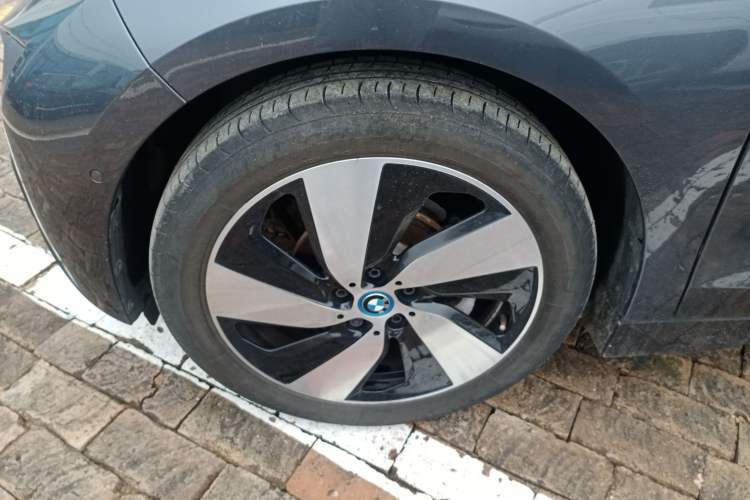Used BMW i3 2016 Upgraded Deluxe Edition
