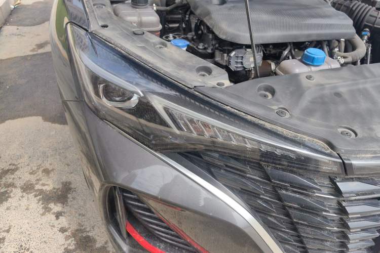 Used CHANGAN Eado 2023 Changan Edition PLUS Blue Whale NE 1.4T GDI DCT Prestige Version Right Front Headlight