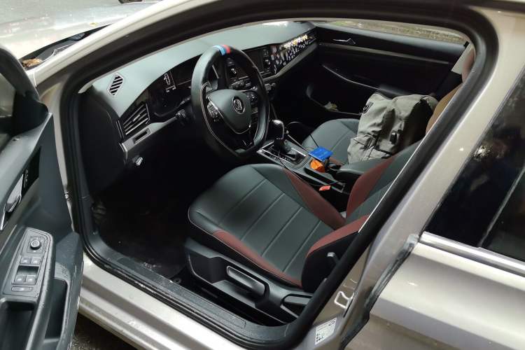 Used Volkswagen Bora 2020 1.5L Automatic Elite Version Driver Seat