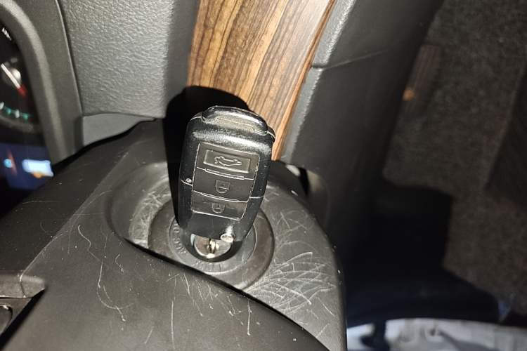 Used FORTHING M7 2022 Lingjue Model 2.0T Automatic Earl Edition
