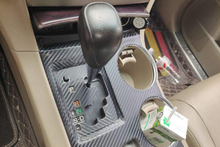 Used Toyota Highlander 2011 2.7L Two-Wheel Drive 5-Seater Elite Edition
