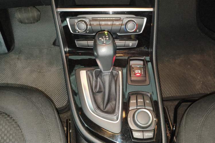 Used BMW 2 Series Active Tourer 2016 218i Fashion Model Gear Lever