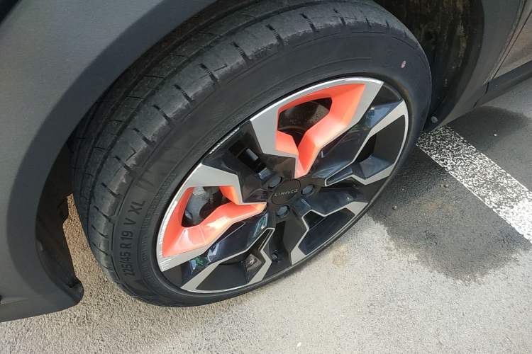 Used Lynk & Co 06 2020 1.5T YAO Halo Left Front Wheel Hub