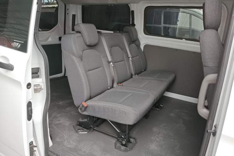 Used Ford Transit 2023 2.0T Diesel Manual Multifunction Commercial Vehicle Short Wheelbase Low Roof 5/6 Seats