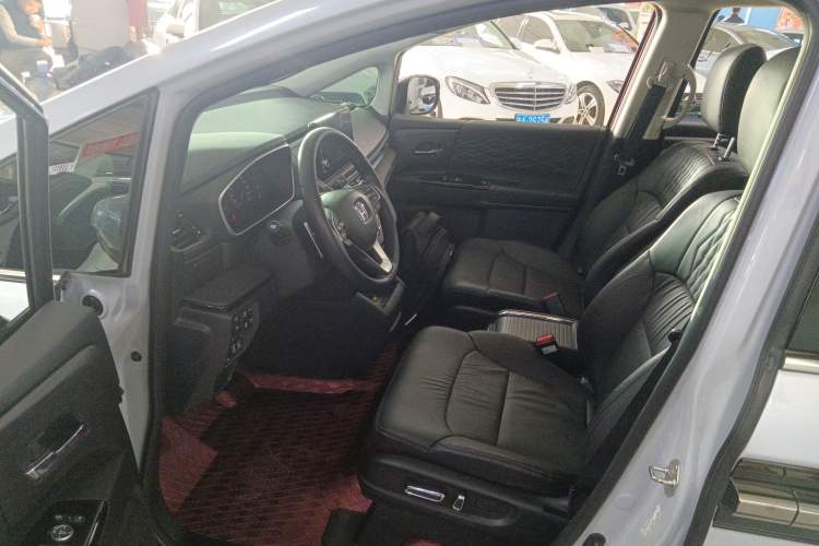 Used Honda Elysion 2024 2.0L eHEV Luxury Edition