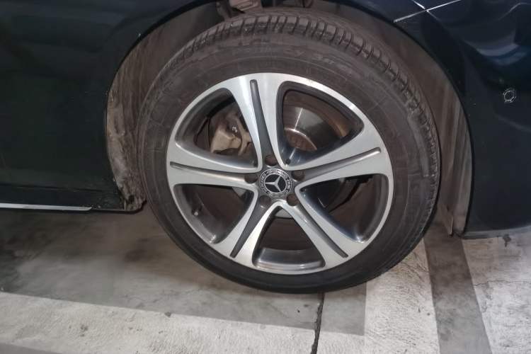 Used Mercedes-Benz E-Class 2016 E 200 L Sport Edition