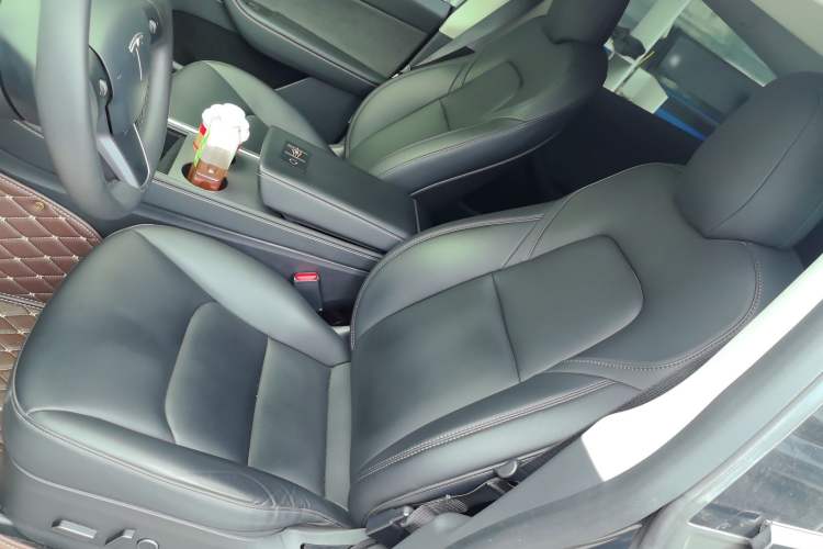 Used Tesla Model Y 2022 Rear-Wheel-Drive Version