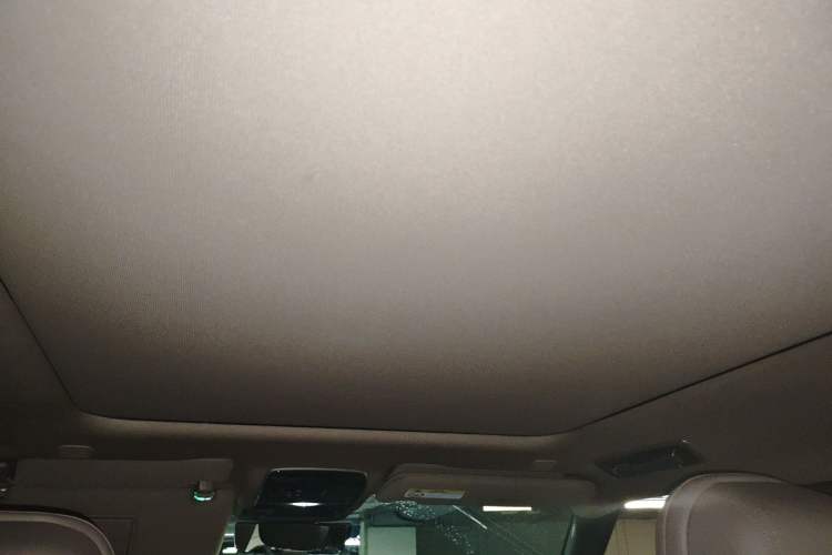Used Land Rover Range 2024 3.0 L6 360 PS Grand Edition Headliner
