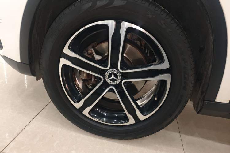 Used Mercedes-Benz GLA 2018 GLA 200 Fashion Model Exterior 4