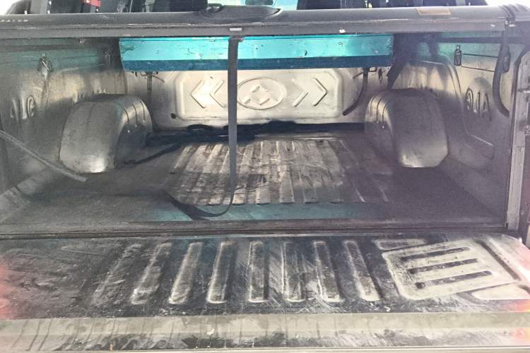 Used SAIC MAXUS T90 2021 2.0T Single-Turbo Automatic All-Wheel Drive High-Ride Elite Version with Extended Cargo Bed