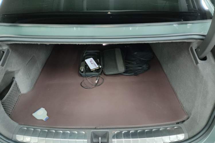 Used Nio ET7 2022 75 kWh Trunk