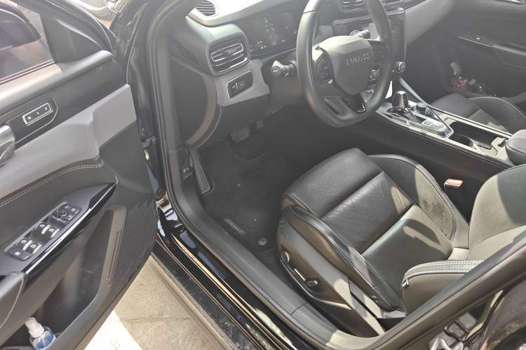 Used Lynk & Co 03 2022 2.0TD DCT JingPro