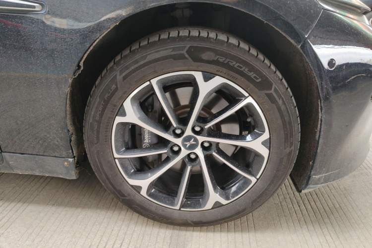 Used XPeng P7 2022 625E Right Front Wheel Hub