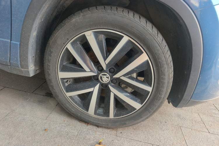 Used Skoda Kamiq 2020 GT 1.5L Automatic Comfort Edition China VI Standard Right Front Wheel Hub