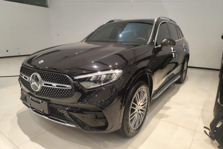 Used Mercedes-Benz GLC 2025 Refreshed GLC 300 L 4MATIC Dynamic Version 5 Seats