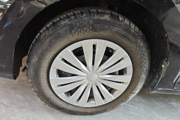 Used Volkswagen Santana 2019 1.5L Manual Fashion Edition China VI Standard