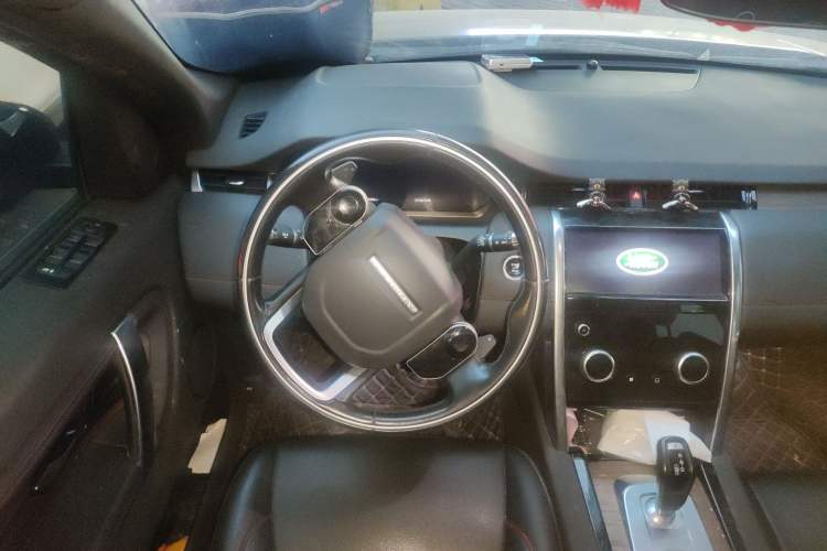 Used Land Rover Discovery Sport 2020 249 PS R-Dynamic Performance Edition