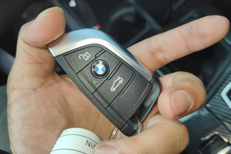 Used BMW X1 2019 sDrive18Li Premium Edition Vehicle Key