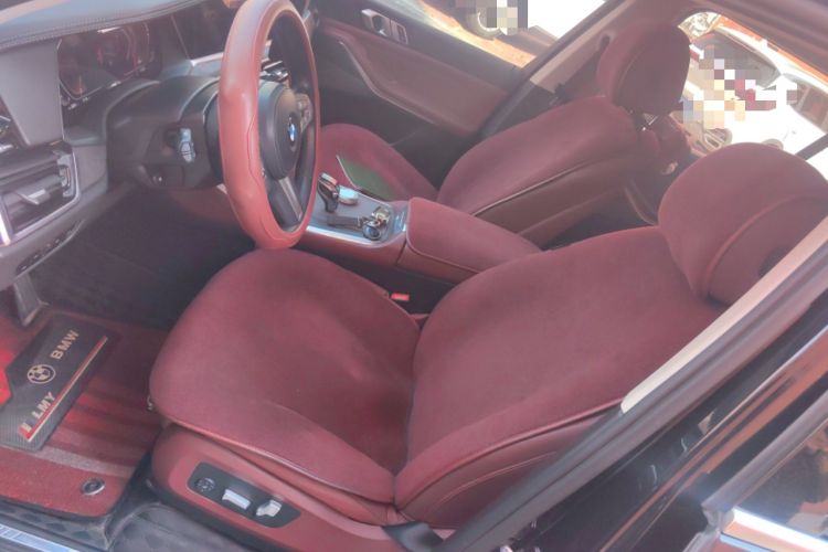 Used BMW X5 2022 Restyled xDrive 30Li Luxury Version M Sport Package
