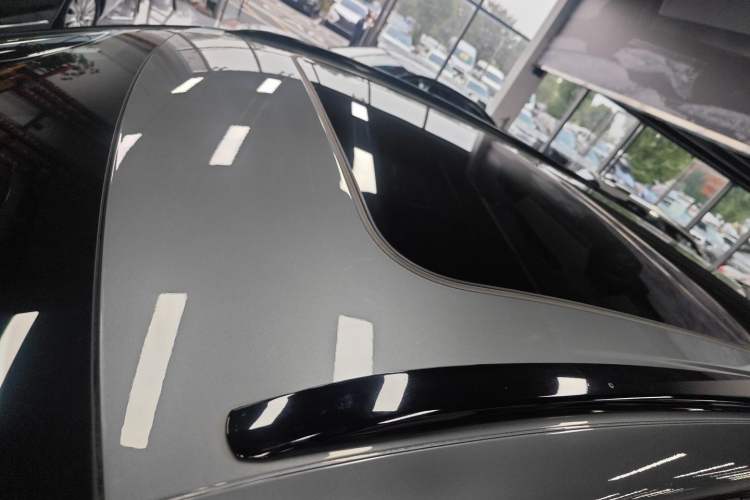 Used Lynk & Co 09 2021 2.0T Halo Six-Seater
