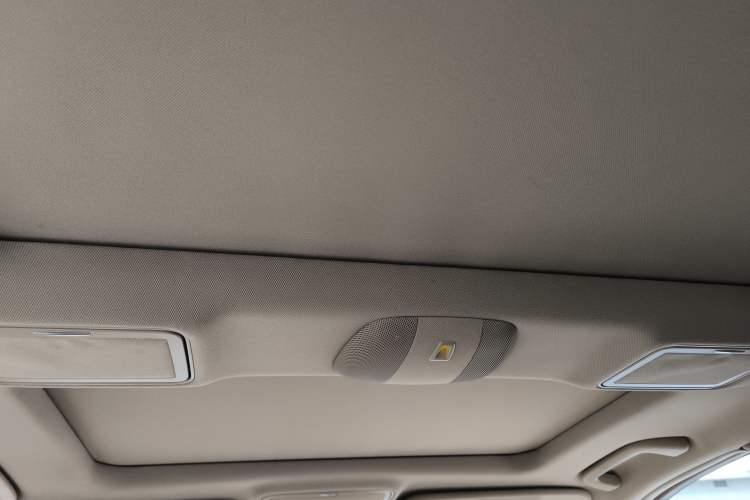 Used Mercedes-Benz S-Class 2010 S 350 L Luxury Model