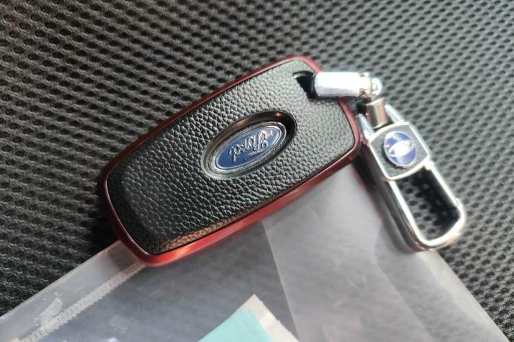 Used Ford Escape 2020 EcoBoost 245 Four-Wheel Drive ST-LINE Deluxe Edition