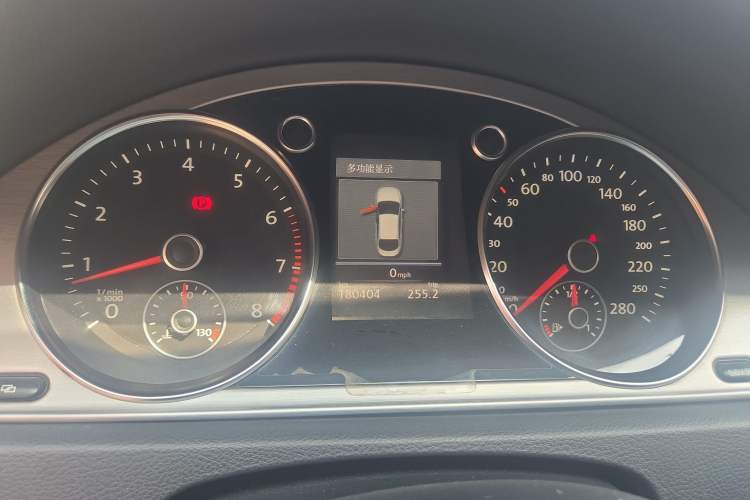 Used Volkswagen FAW-Volkswagen CC 2012 2.0 TSI Luxury Model Instrument Cluster