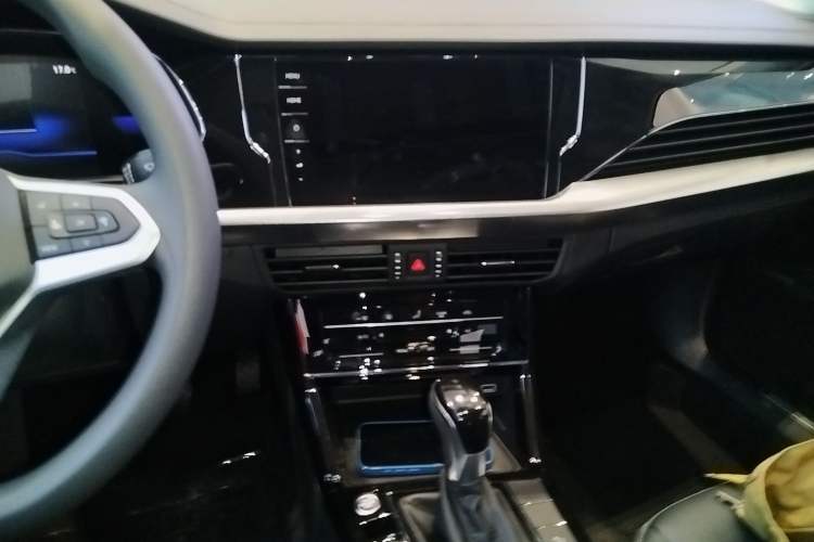 Used Volkswagen Passat New Energy 2025 430 PHEV Hybrid Business Edition