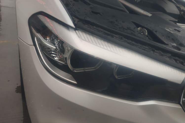 Used BMW 5 Series 2020 525Li M Sport Package