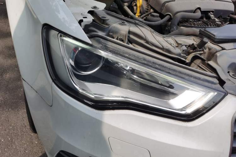 Used Audi A3 2015 Limousine 40 TFSI Automatic Comfort Model
