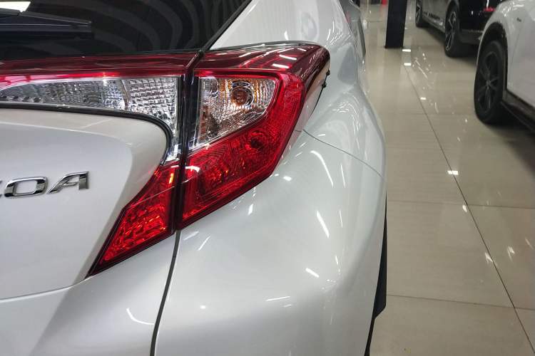 Used Toyota IZOA 2022 2.0L Yixing Version
