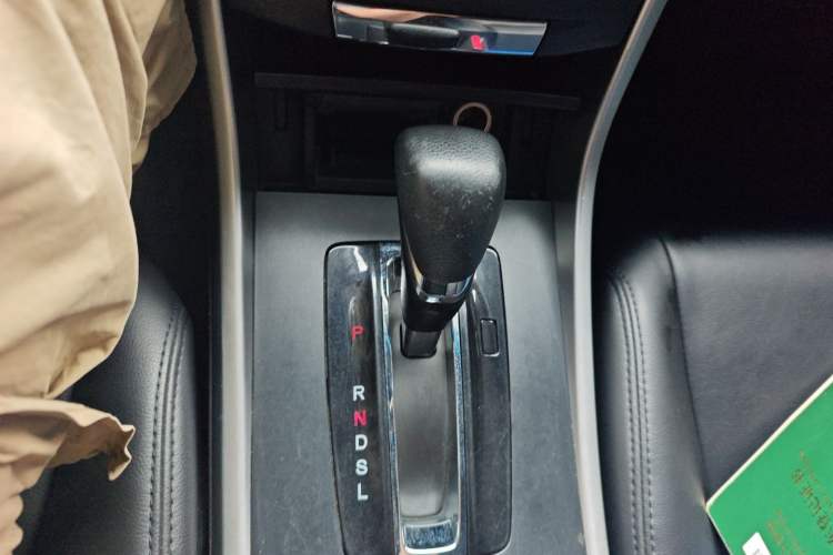 Used Honda Accord 2015 2.0L LX Comfort Edition Gear Lever